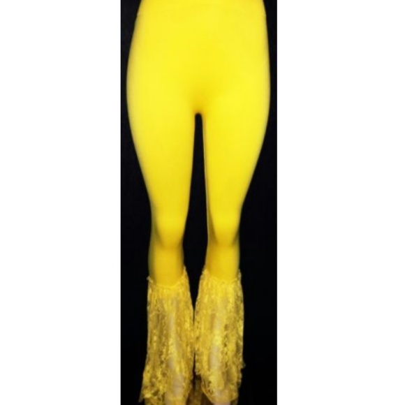 Sexy Yellow Spandex Legging with Lace Bottoms. - Picture 2 of 5